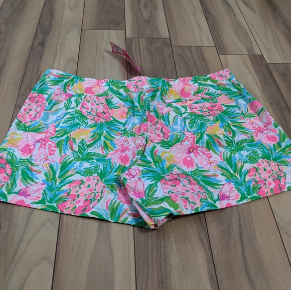 NWT! Lilly Pulitzer Ocean View Shorts Resort White Pear Necessities Size L - Picture 5 of 13
